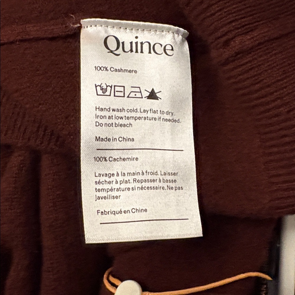 Quince Woman’s Mongolian Cashmere Full Zip Hoodie Burgundy Medium NWT - Picture 6 of 6